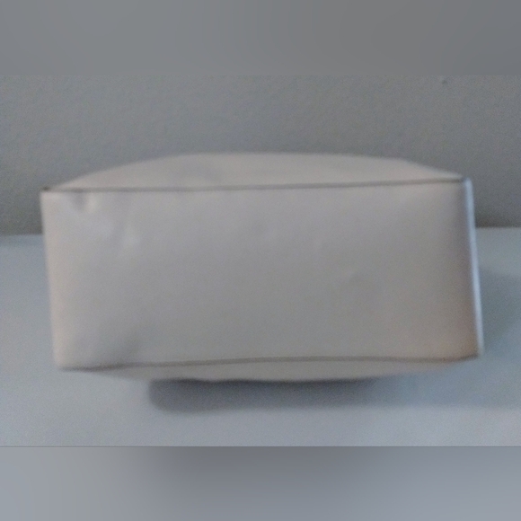 Coach Tote With Dustbag - Picture 11 of 15